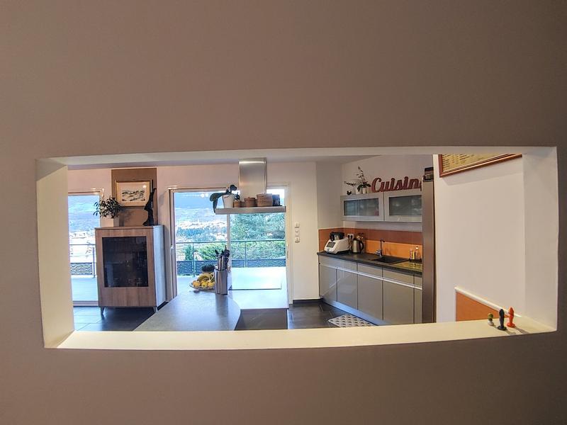 Maison - 140 m² - 5 pièces