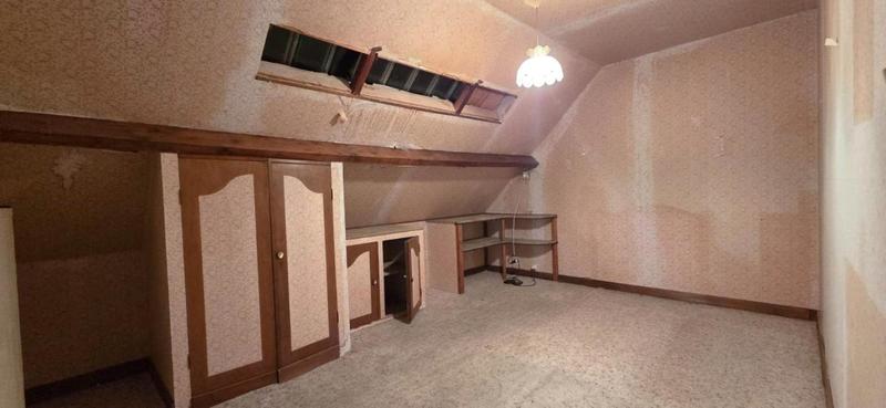 Maison - 139 m² - 7 pièces