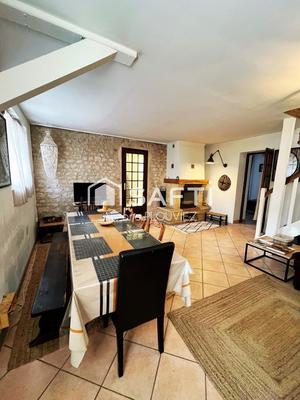 Maison - 85 m² - 5 pièces