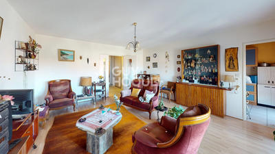 Appartement - 118 m² - 6 pièces