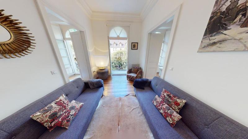 Appartement - 98 m² - 4 pièces