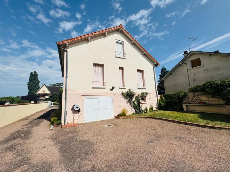 Maison - 115 m² - 6 pièces