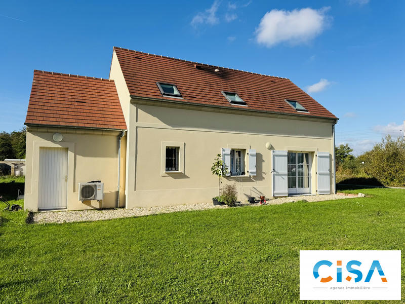 Maison traditionnelle - 106 m² - 5 pièces