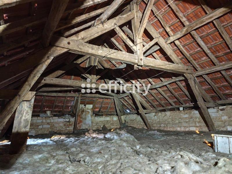 Maison - 208 m² - 6 pièces