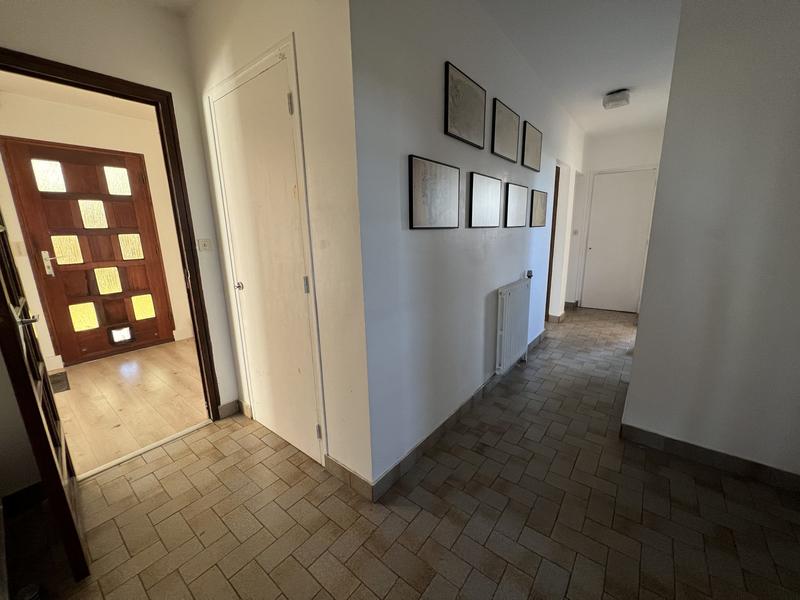 Maison - 179 m² - 7 pièces