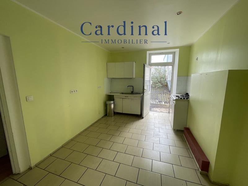 Local commercial - 280 m² - 13 pièces