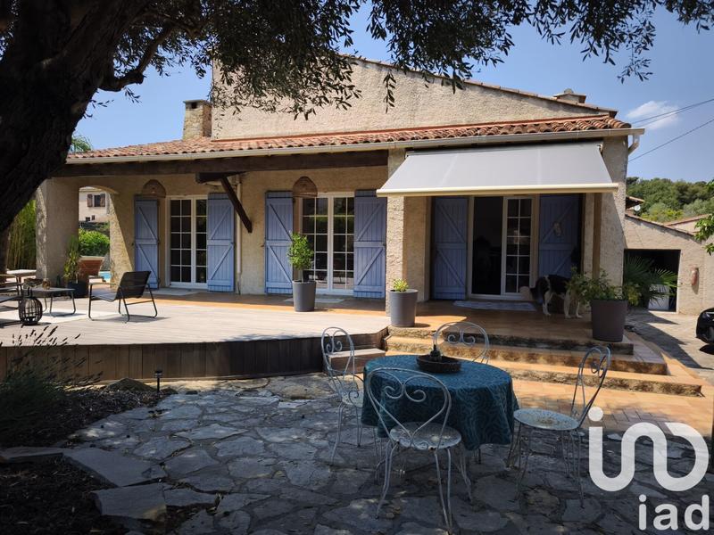 Maison - 120 m² - 7 pièces