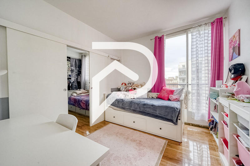 Appartement - 75 m² - 4 pièces