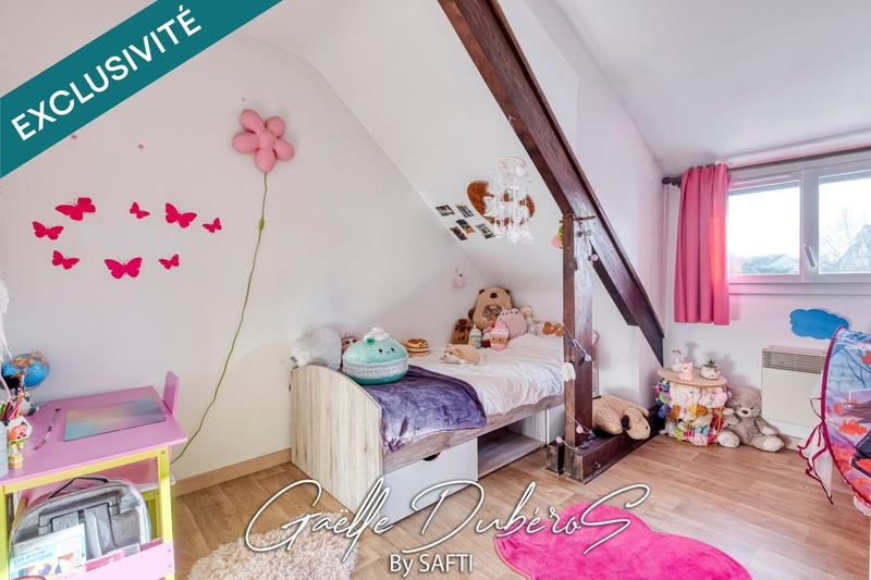 Maison - 155 m² - 8 pièces