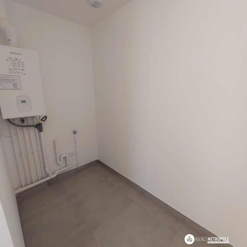 Appartement - 96 m² - 4 pièces