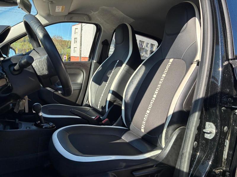 Renault Twingo E-Tech Electr Urban III Night