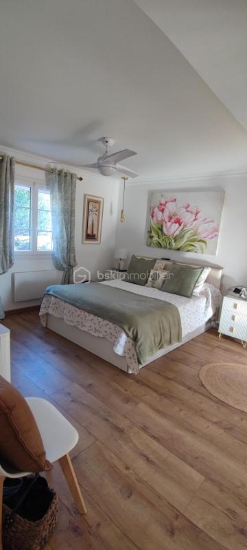 Maison traditionnelle - 99 m² - 4 pièces