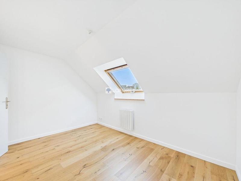 Appartement - 100 m² - 5 pièces