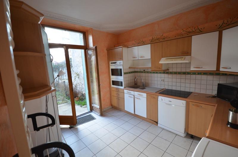 Maison de village - 197 m² - 7 pièces