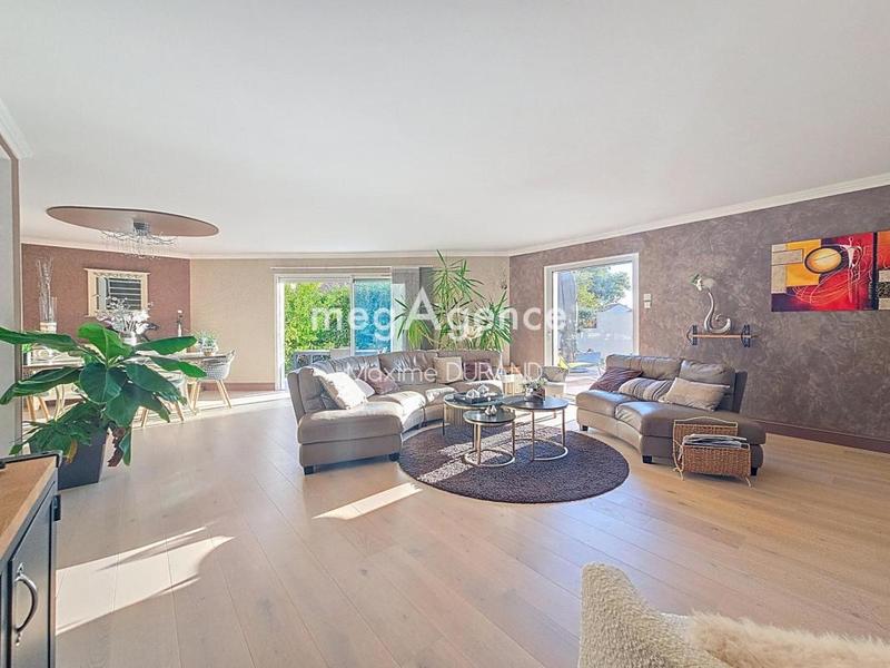 Maison - 172 m² - 7 pièces