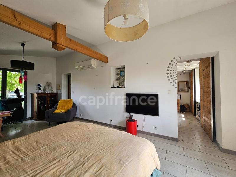 Maison - 161 m² - 6 pièces