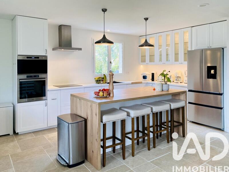 Maison - 150 m² - 7 pièces