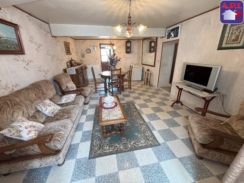 Maison - 142 m² - 6 pièces