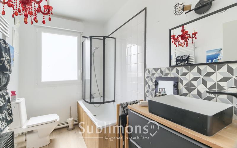 Maison - 110 m² - 5 pièces