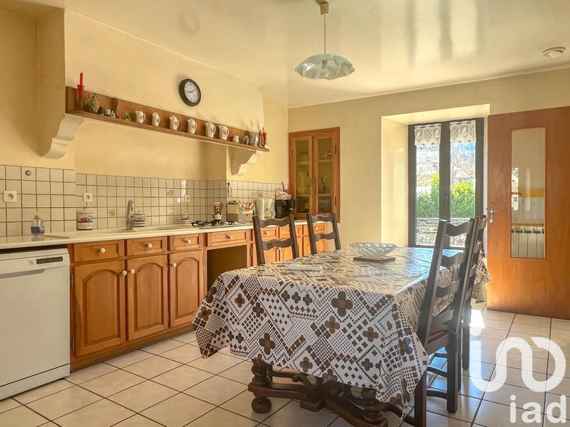 Maison - 133 m² - 7 pièces