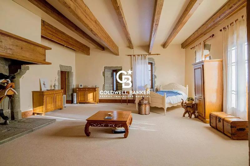 Maison de domaine équestre - 400 m² - 10 pièces