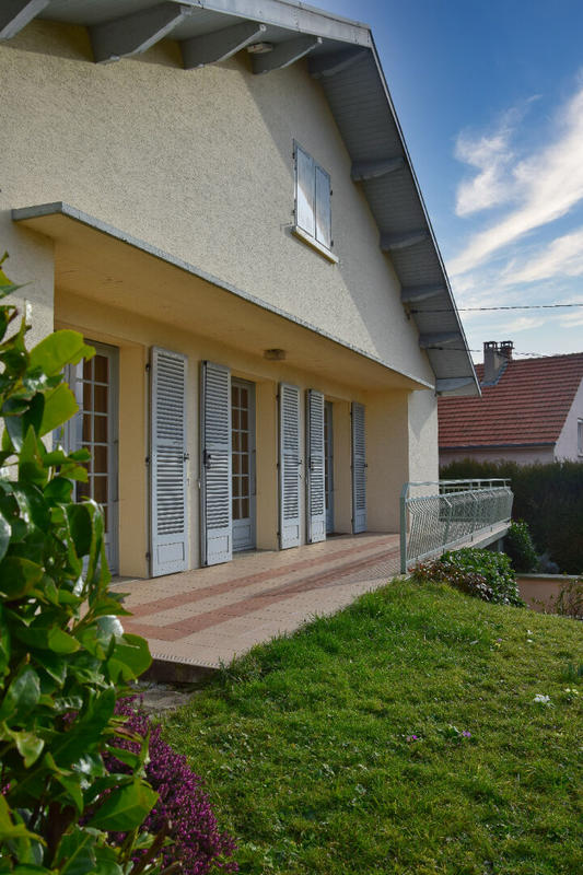 Maison - 145 m² - 6 pièces