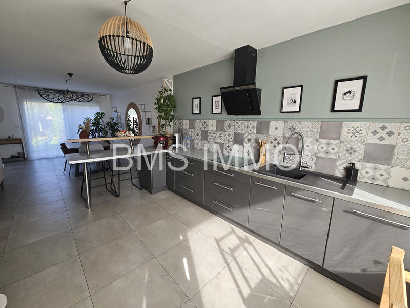 Maison - 107 m² - 5 pièces