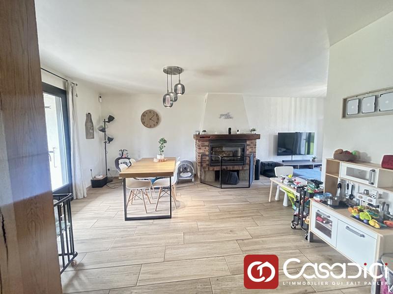 Maison traditionnelle - 110 m² - 5 pièces