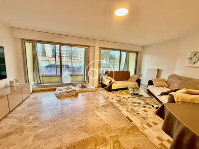 Appartement - 87 m² - 3 pièces