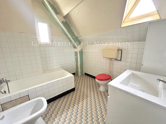 Maison - 108 m² - 5 pièces