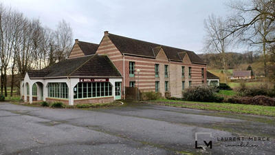 Fonds de commerce - 1 790 m²