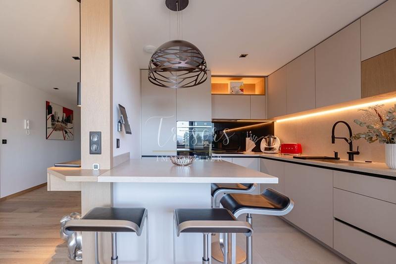 Appartement - 107 m² - 5 pièces