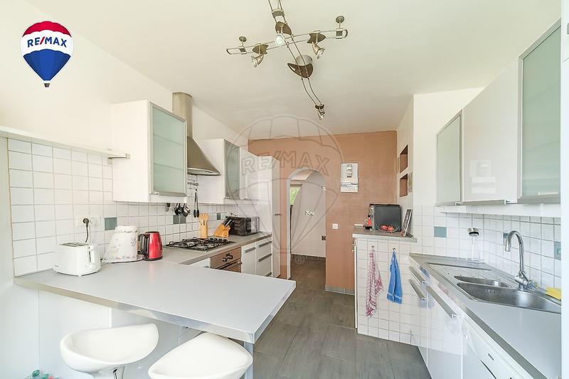 Appartement - 79 m² - 4 pièces