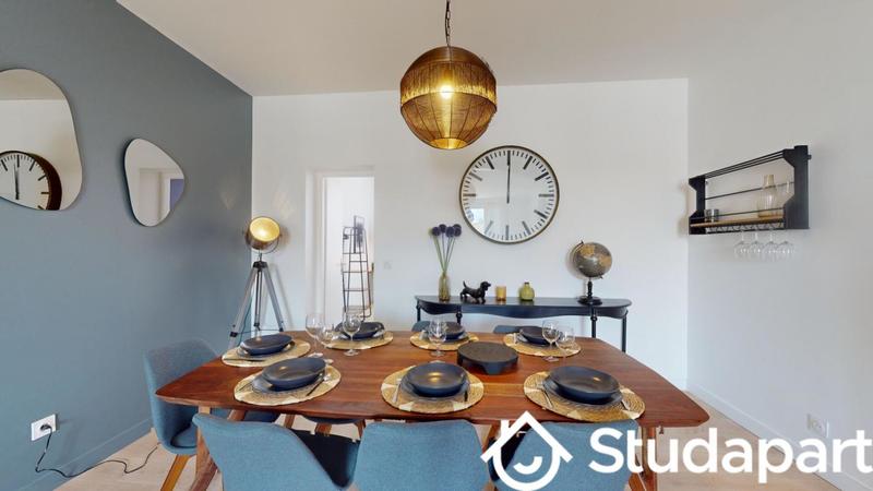 Chambre - 12 m² - 1 pièce