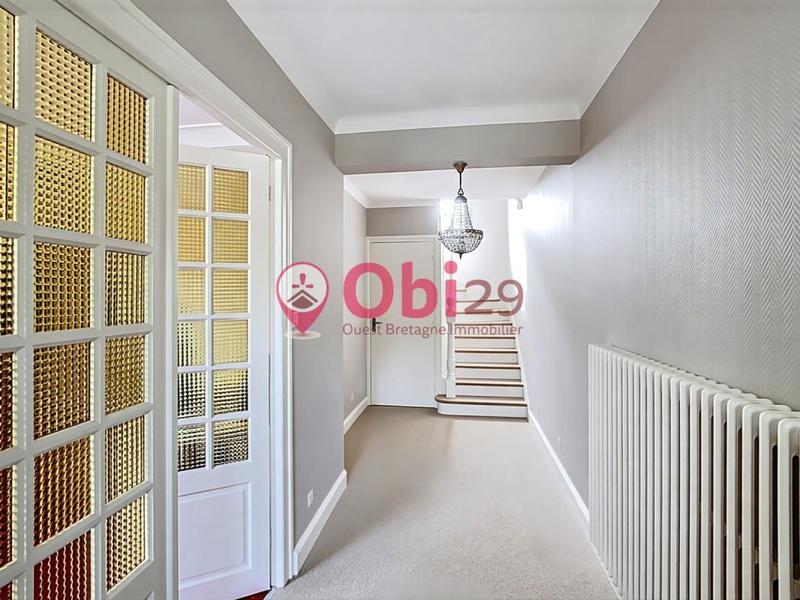 Demeure - 177 m² - 7 pièces