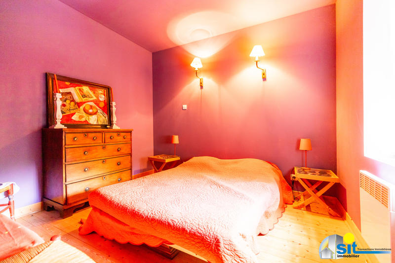 Propriété - 320 m² - 12 pièces