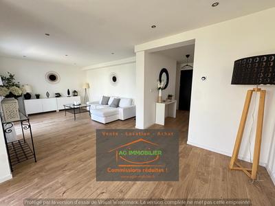 Maison - 148 m² - 6 pièces