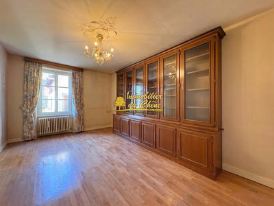 Maison - 206 m² - 9 pièces