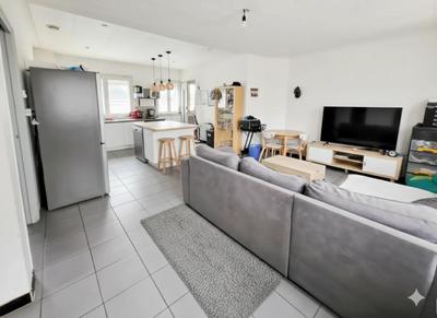 Maison - 60 m² - 4 pièces