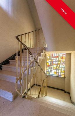 Maison - 221 m² - 10 pièces