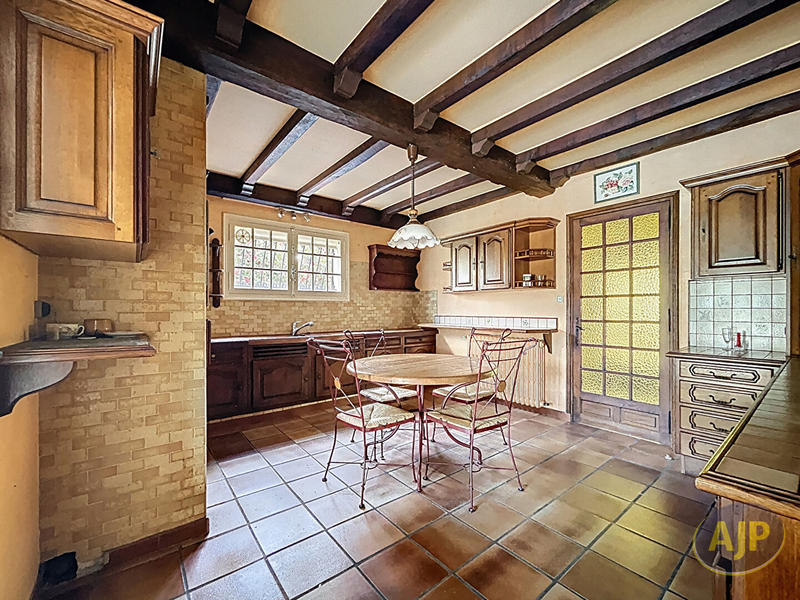 Maison - 191 m² - 5 pièces