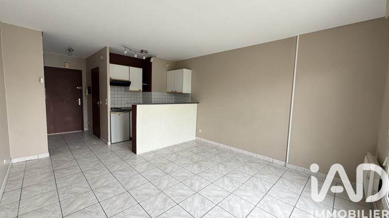 Studio - 25 m² - 1 pièce