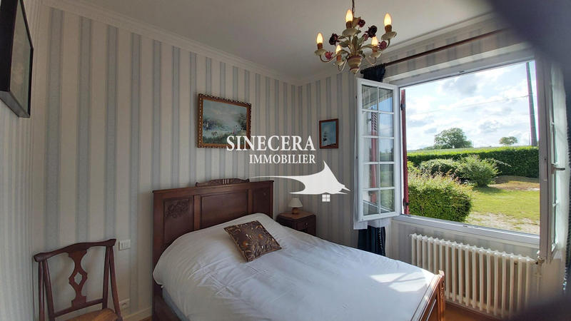 Maison - 170 m² - 5 pièces