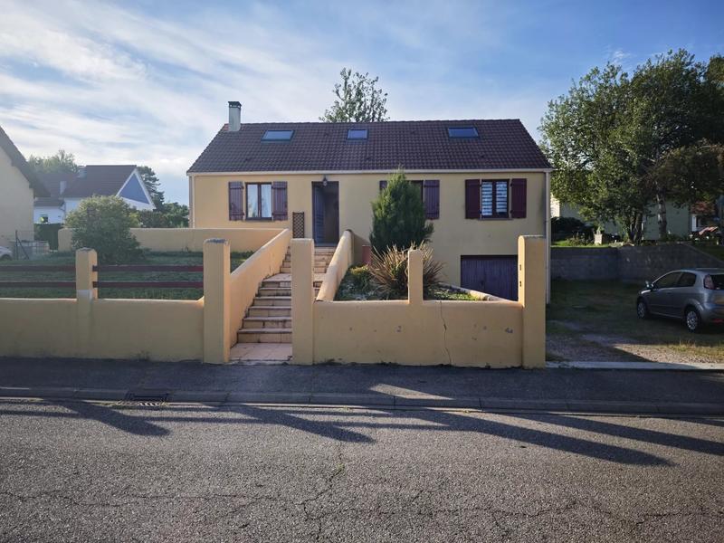 Maison - 117 m² - 6 pièces