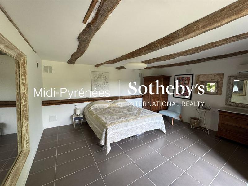 Ferme - 200 m² - 5 pièces