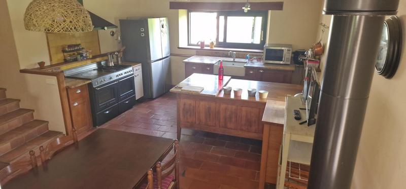 Maison - 228 m² - 8 pièces