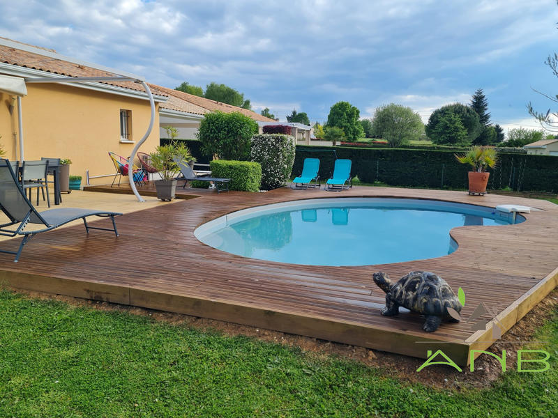 Maison - 103 m² - 4 pièces