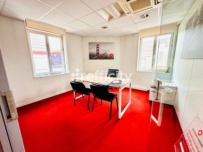 Immeuble - 220 m² - 8 pièces