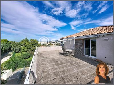 Appartement - 95 m² - 4 pièces