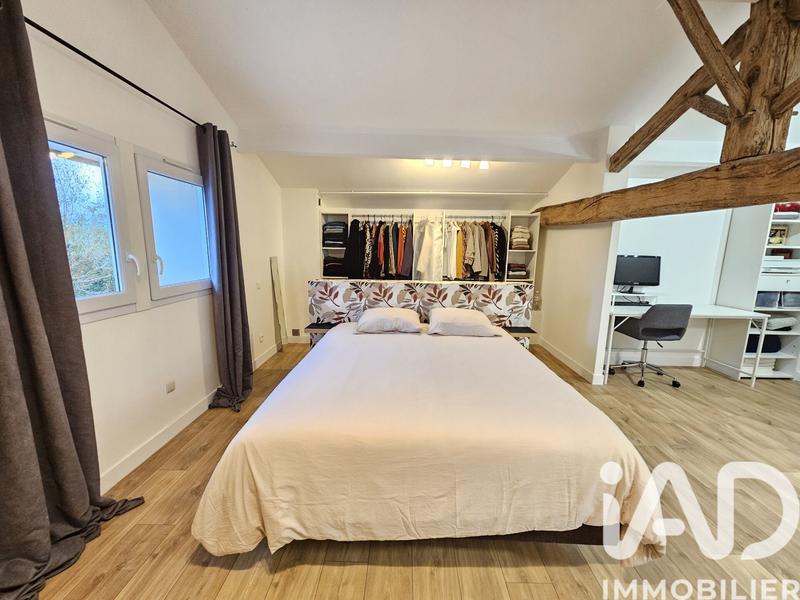 Maison - 196 m² - 7 pièces